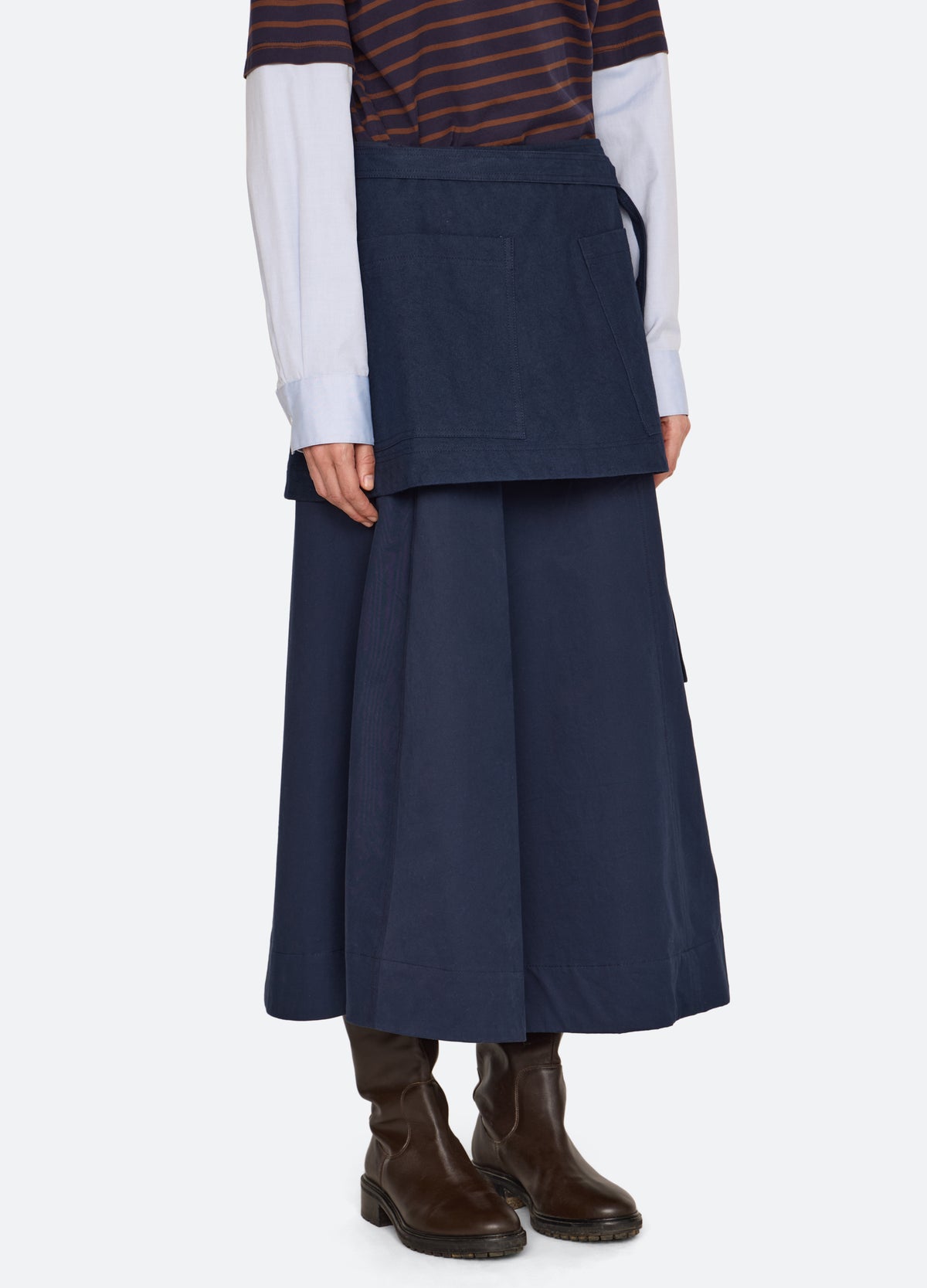 navy-mathias skirt-three quarter view - 5