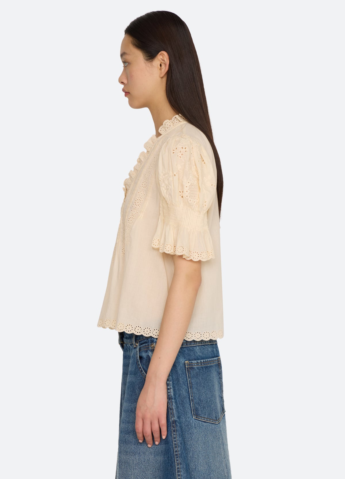 cream-taegan top-side view - 10