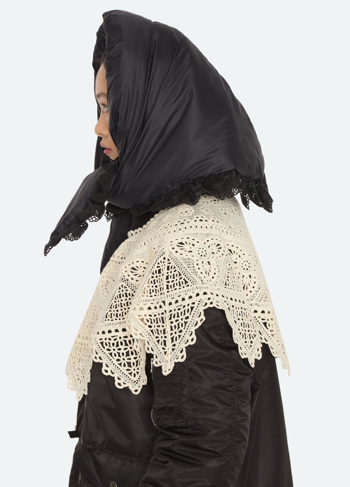 black-atlast puffer scarf-side view - 3