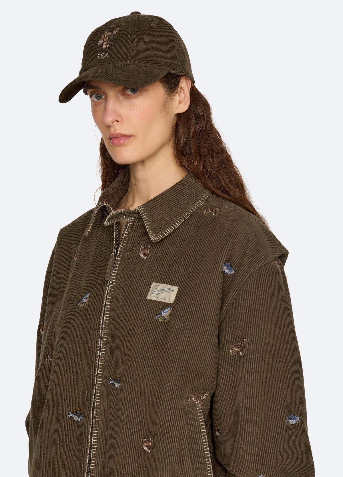 olive-pierre cap-three quarter view 2 - 5