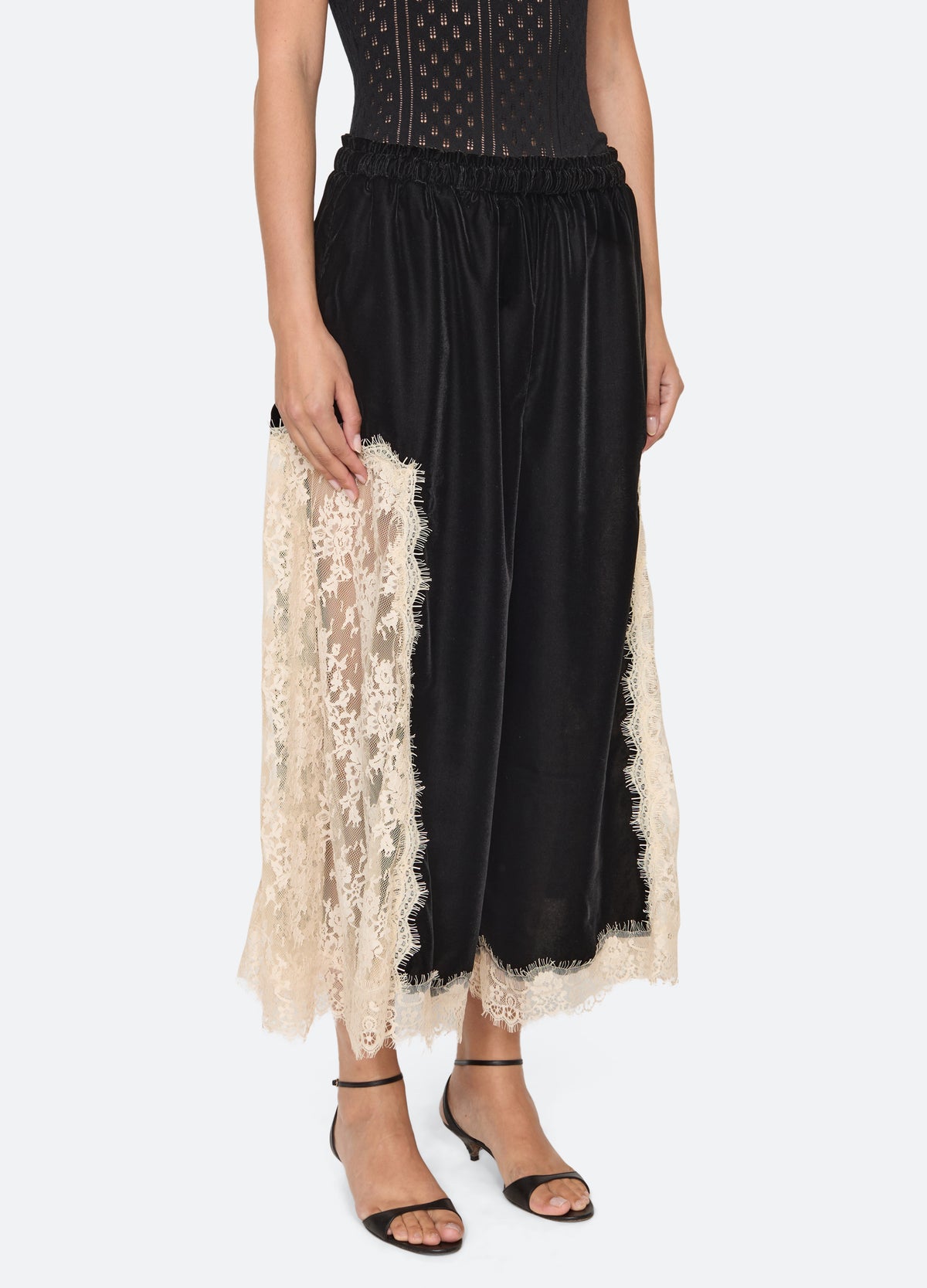 black-evette pants-three quarter view - 6