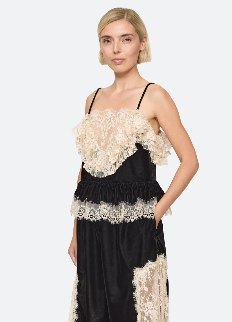 black-evette cami-three quarter view - 5