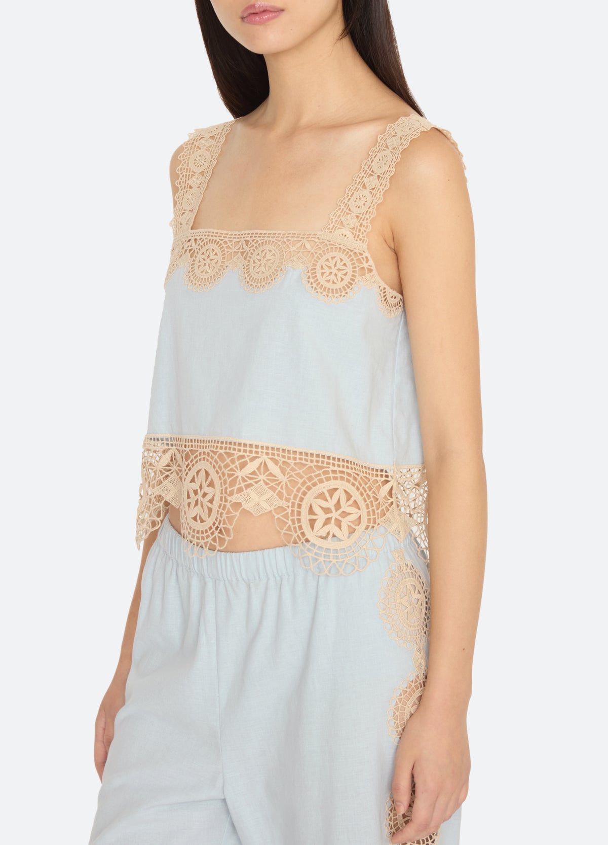 blue-niamh top-detail view - 6