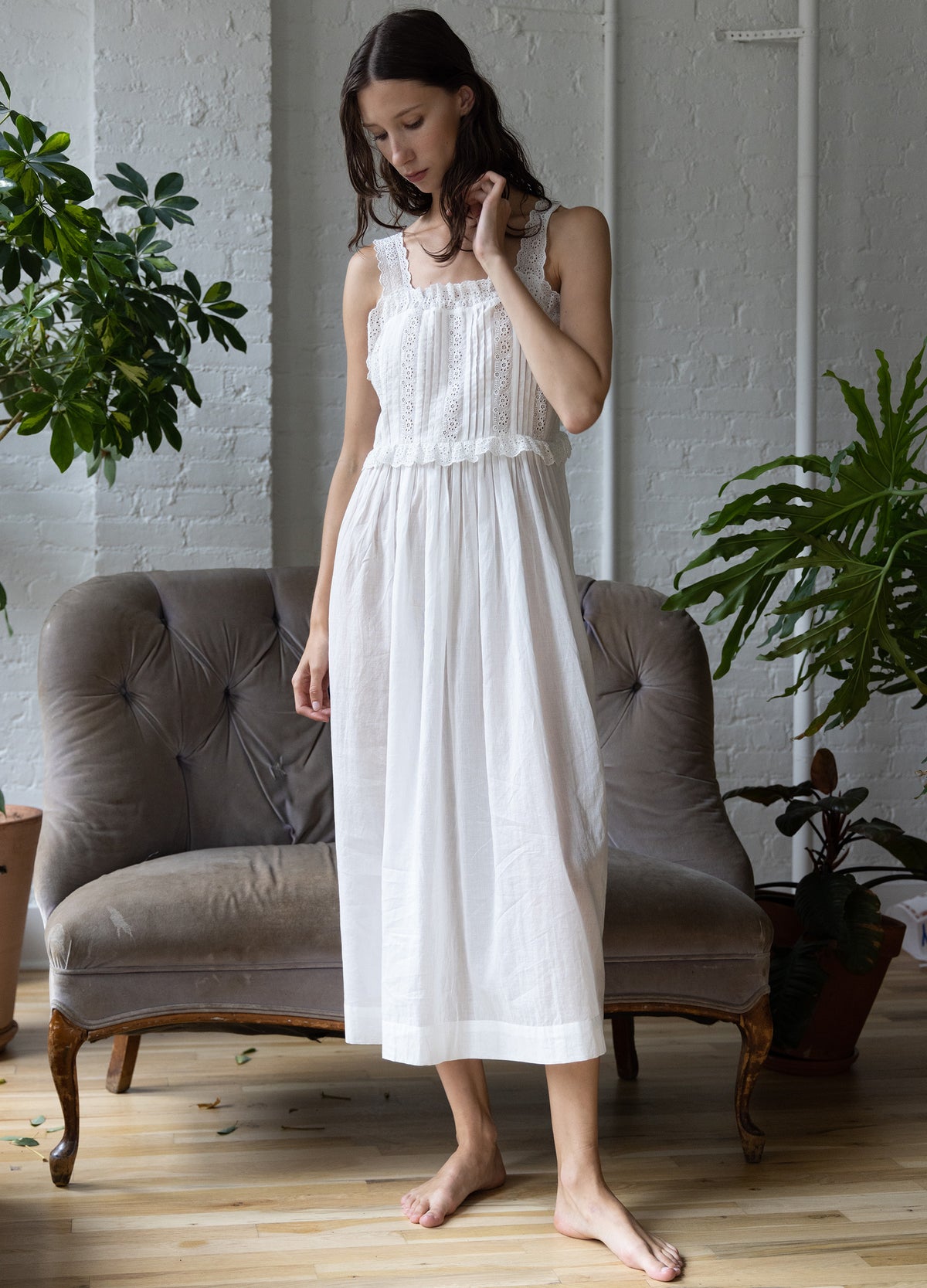 white-elysse midi nightgown-editorial view