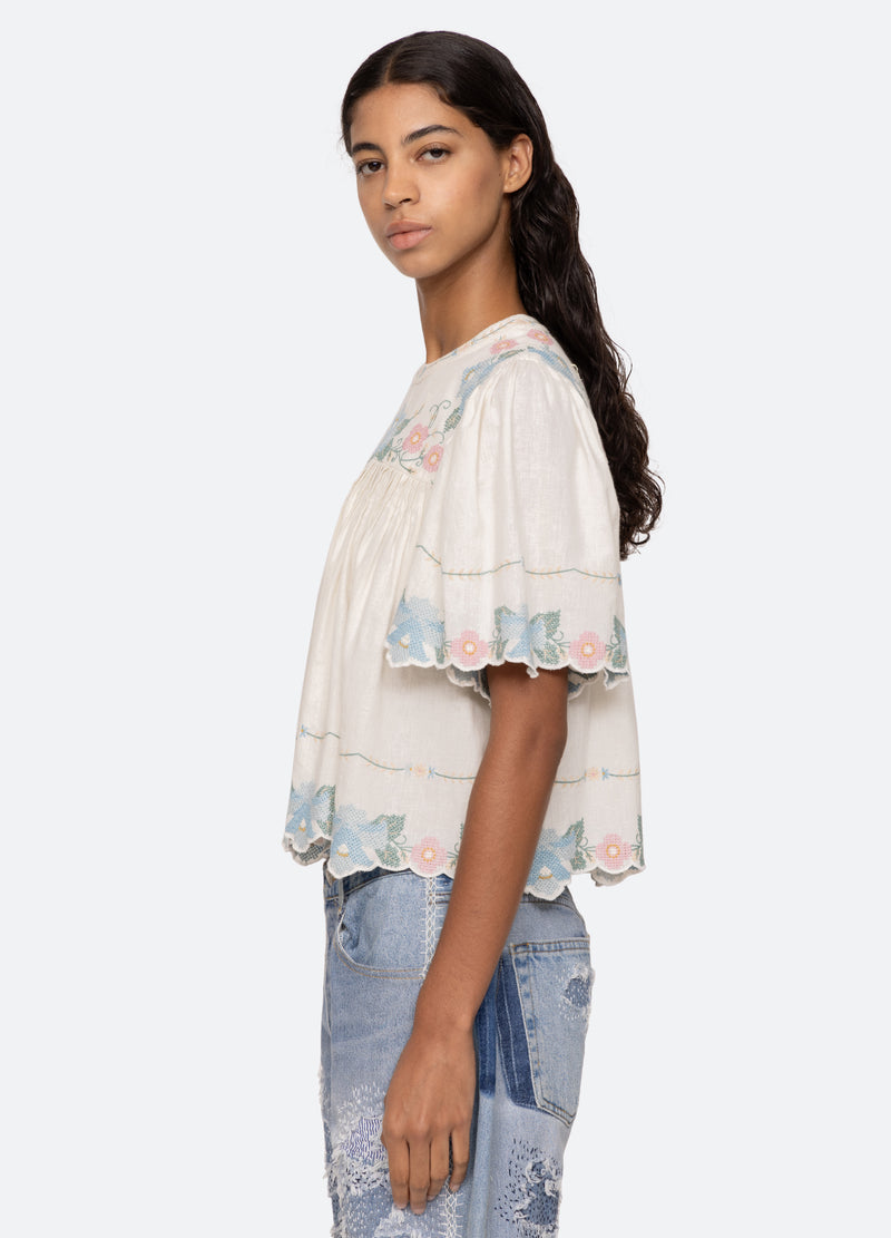 white-vesna s/s top-side view - 3