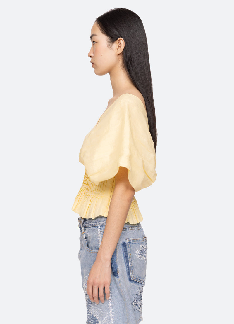 butter-zora top-side view - 3