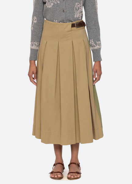 SS25-077-CHINO-1-EDIT_grande.