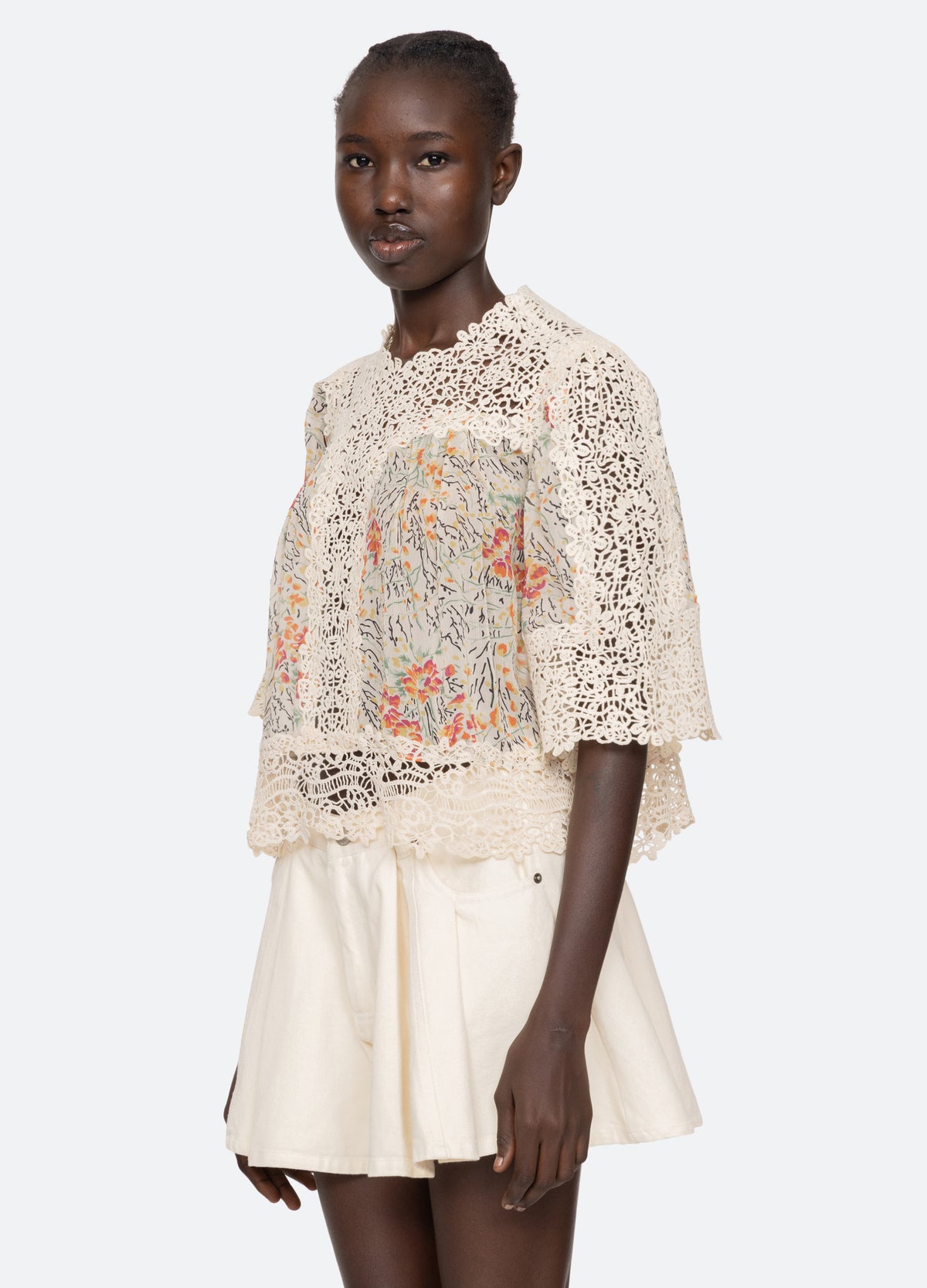 cream-luisa top-three quarter view - 4