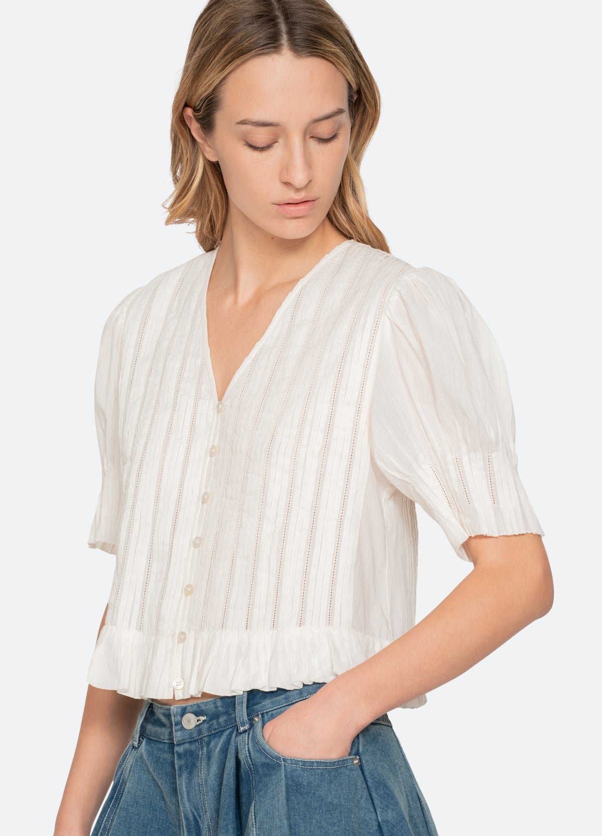 white-alberte top-detail view - 6