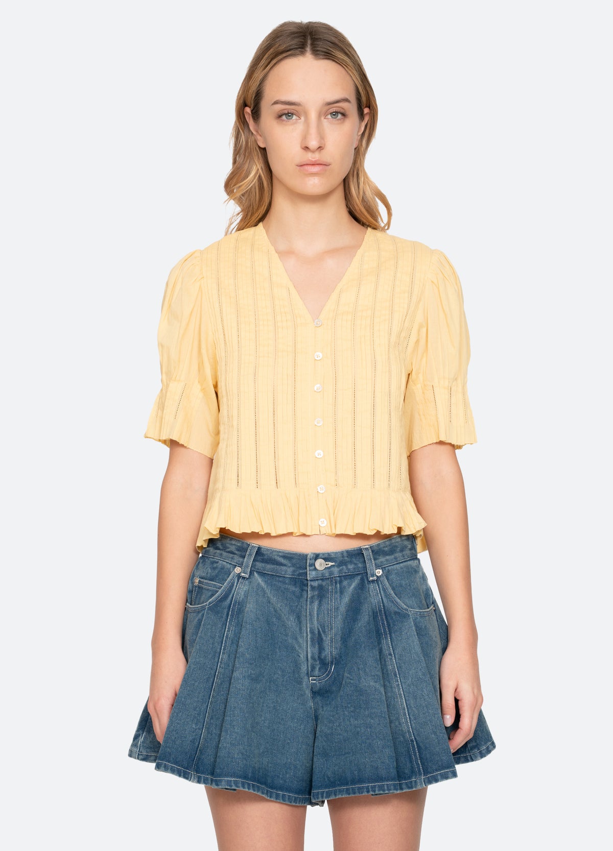 yellow-alberte top-front view 2 - 12
