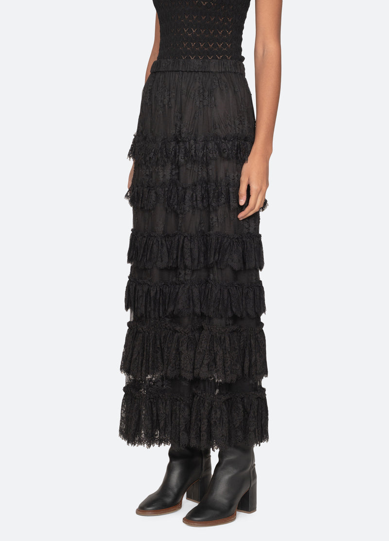 black-holden skirt-three quarter view - 5