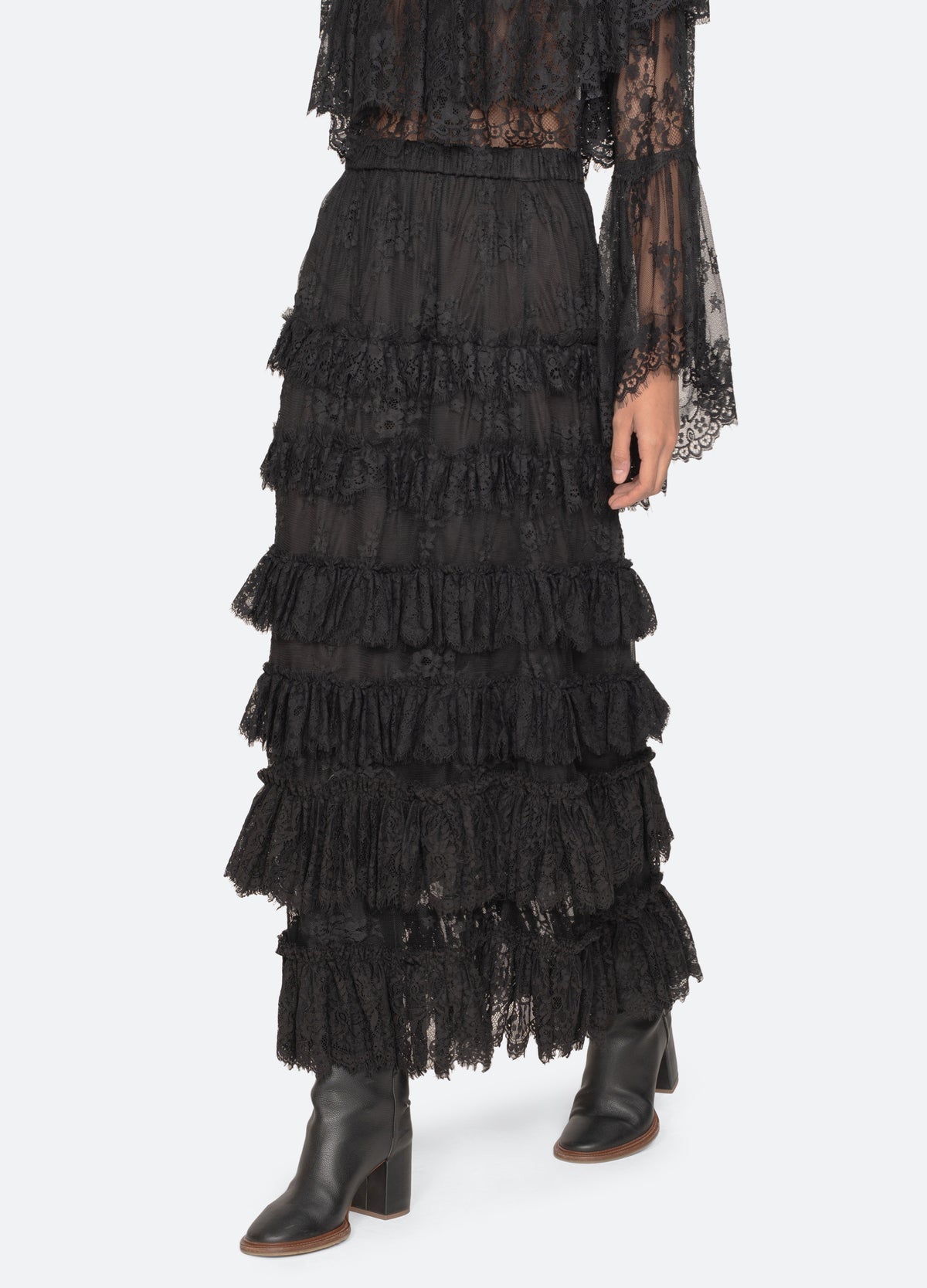 black-holden skirt-walking view - 6