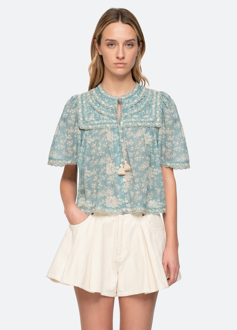 sky-kirsten top-front view - 1