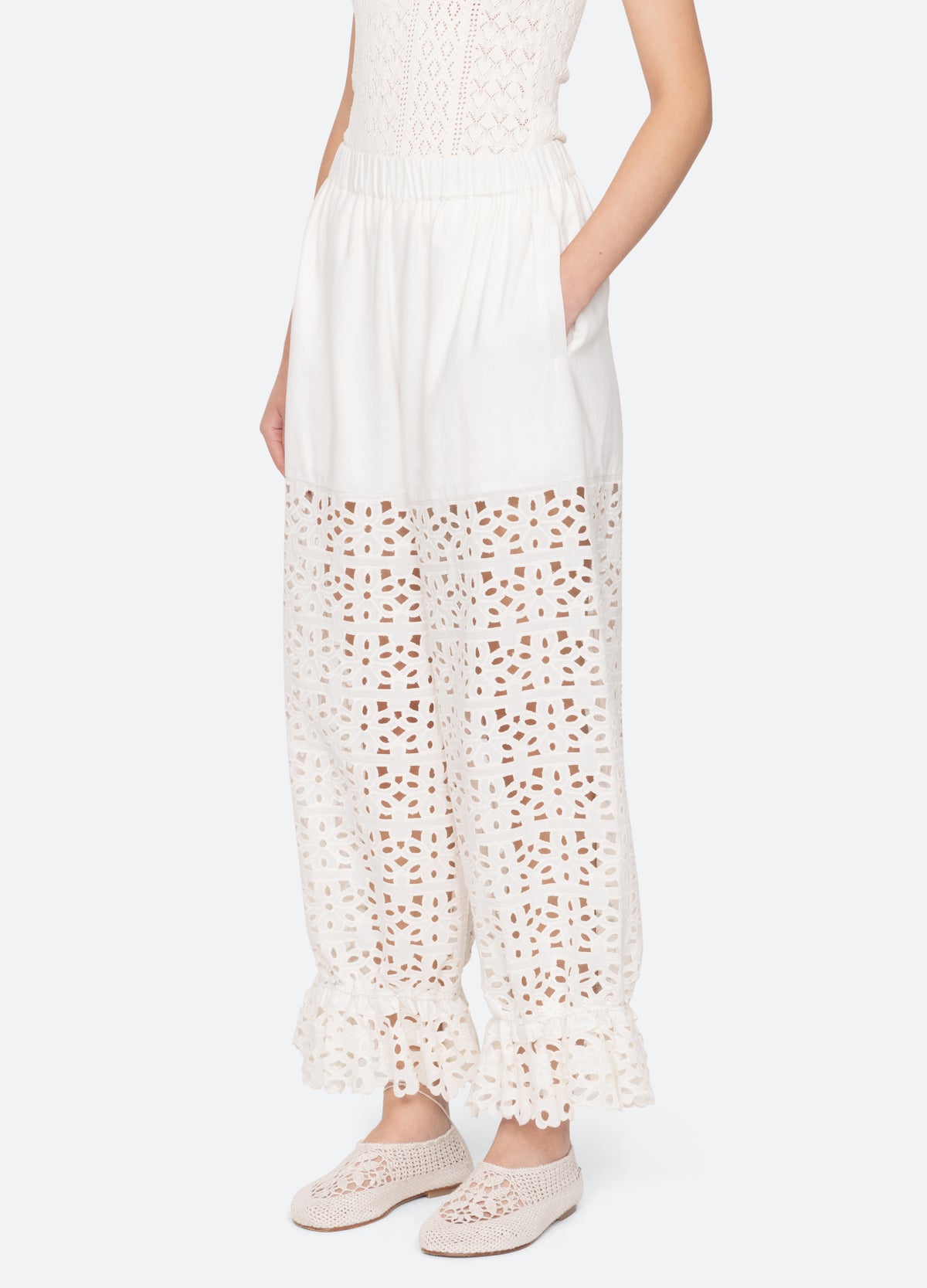 white-leila pants-three quarter view - 5