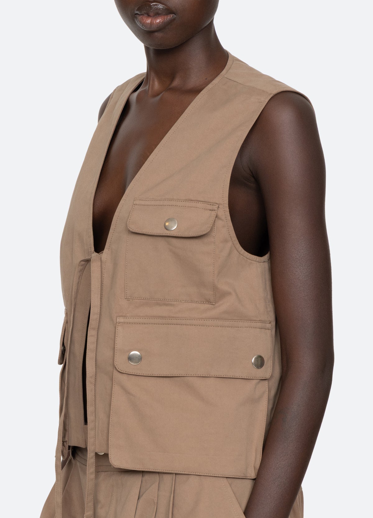 taupe-lois vest-detail view - 14