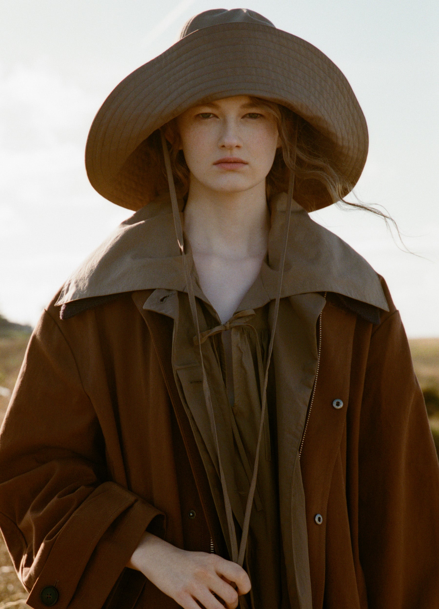 Lois Hat – Sea, New York
