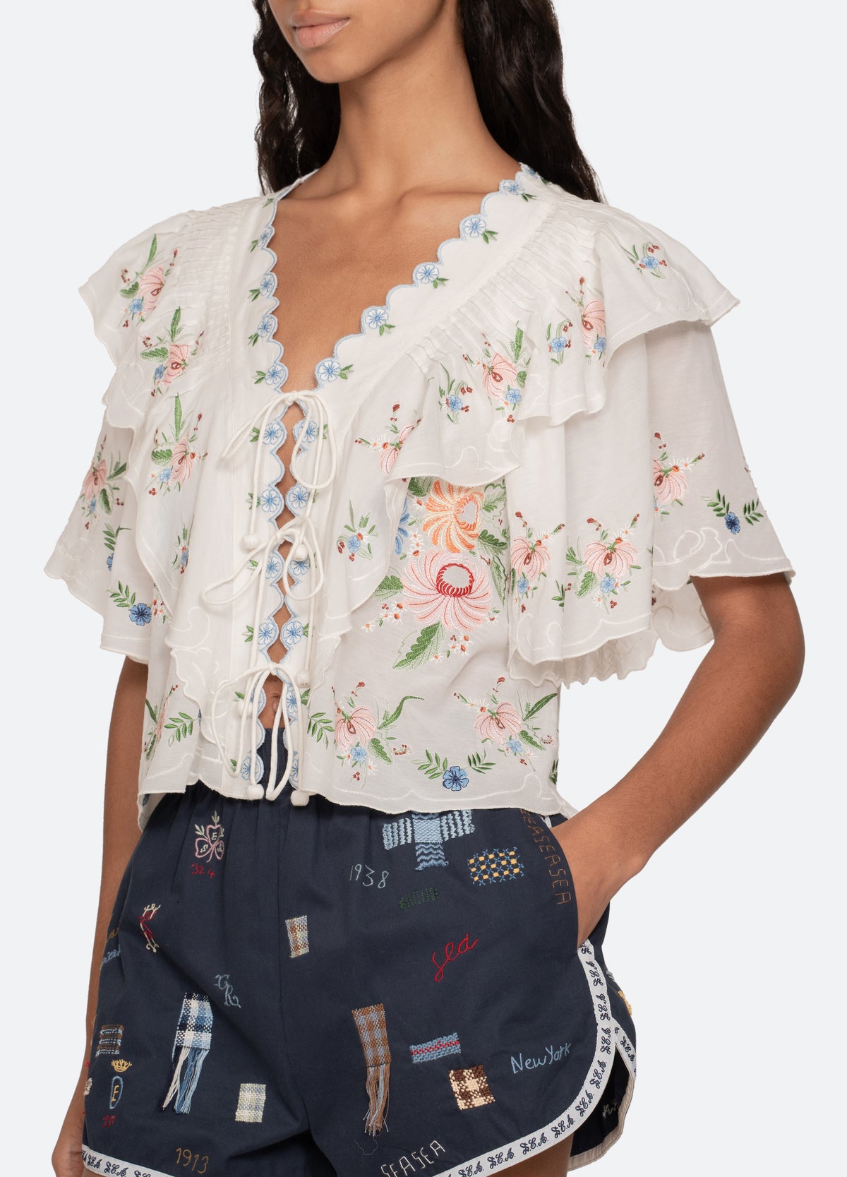 cream-serafina s/s top-detail view - 7