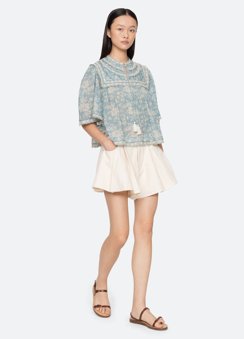 cream-stasia shorts-full body view - 9