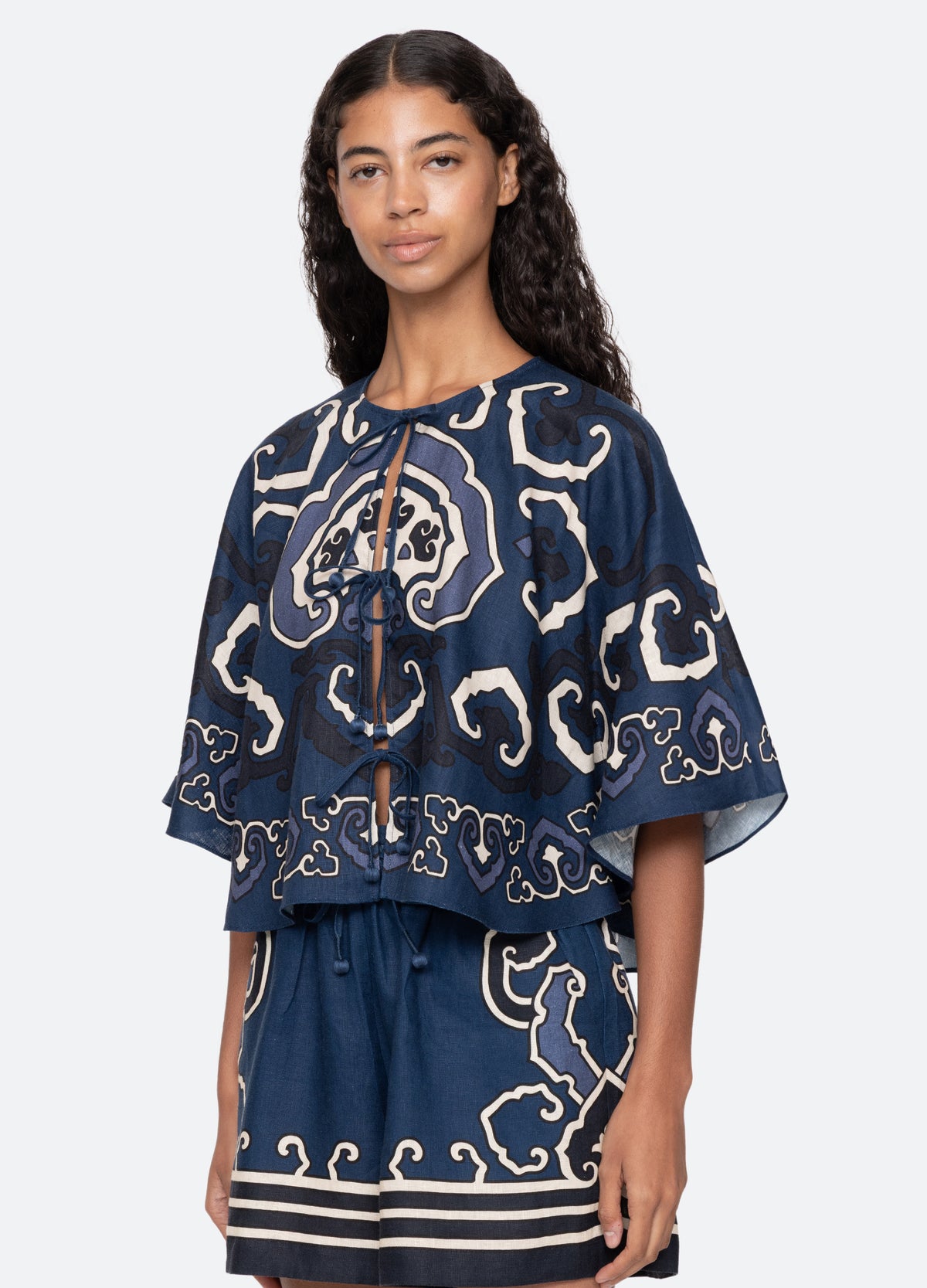 navy-blaise top-three quarter view - 5