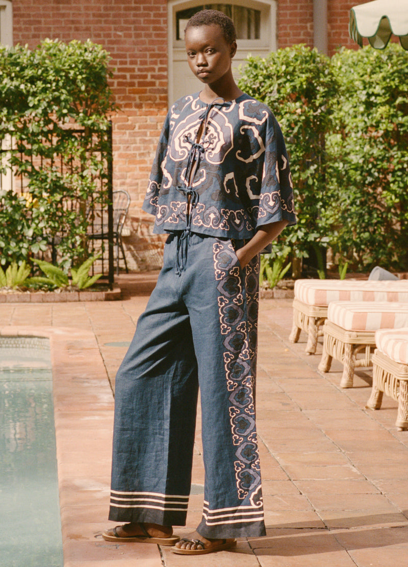 navy-blaise pants-editorial view - 1