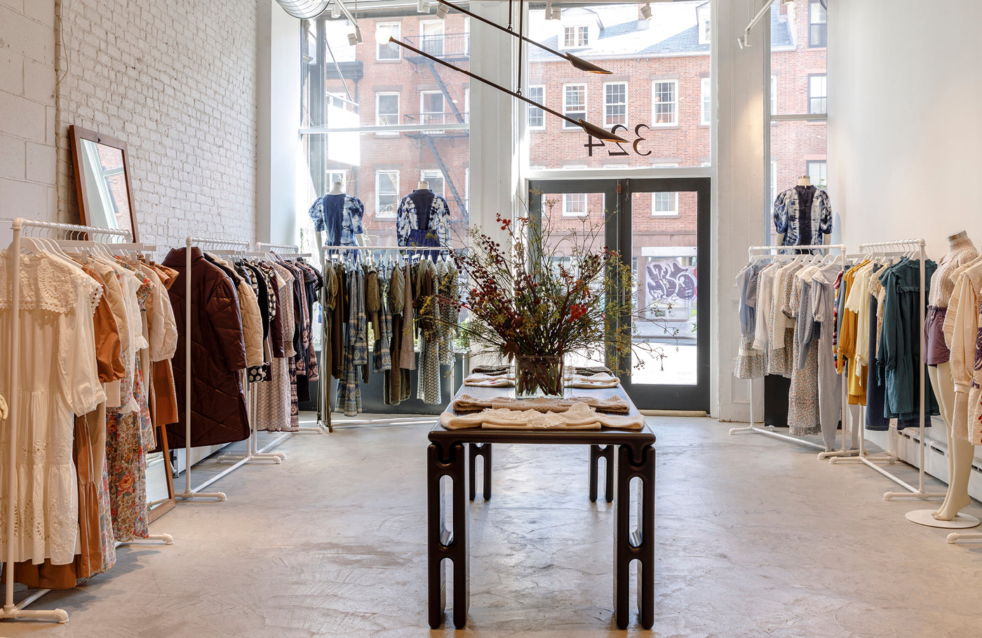 Club Monaco is permanently closing its flagship Toronto store this week  after 25 years