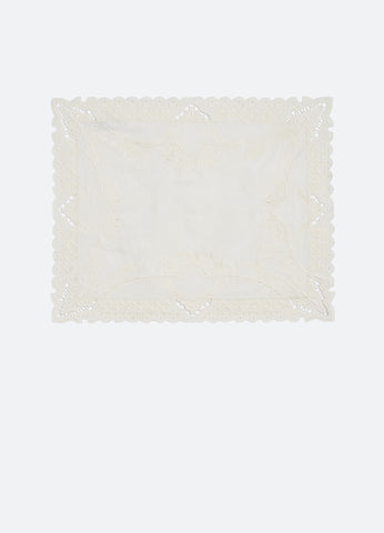 Fall eyelet 22