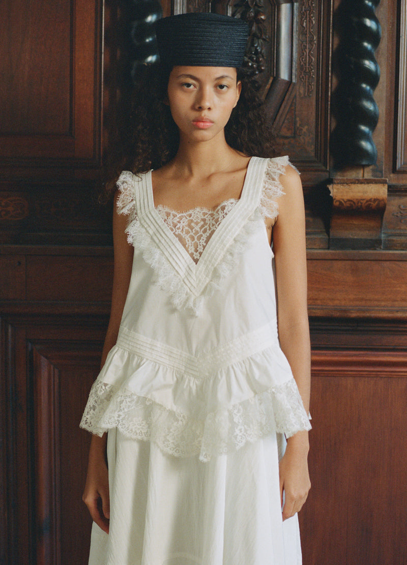 white-hilda top-editorial view - 1