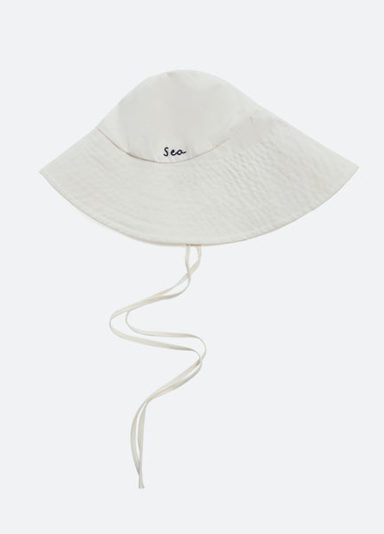 Lois Hat – Sea, New York
