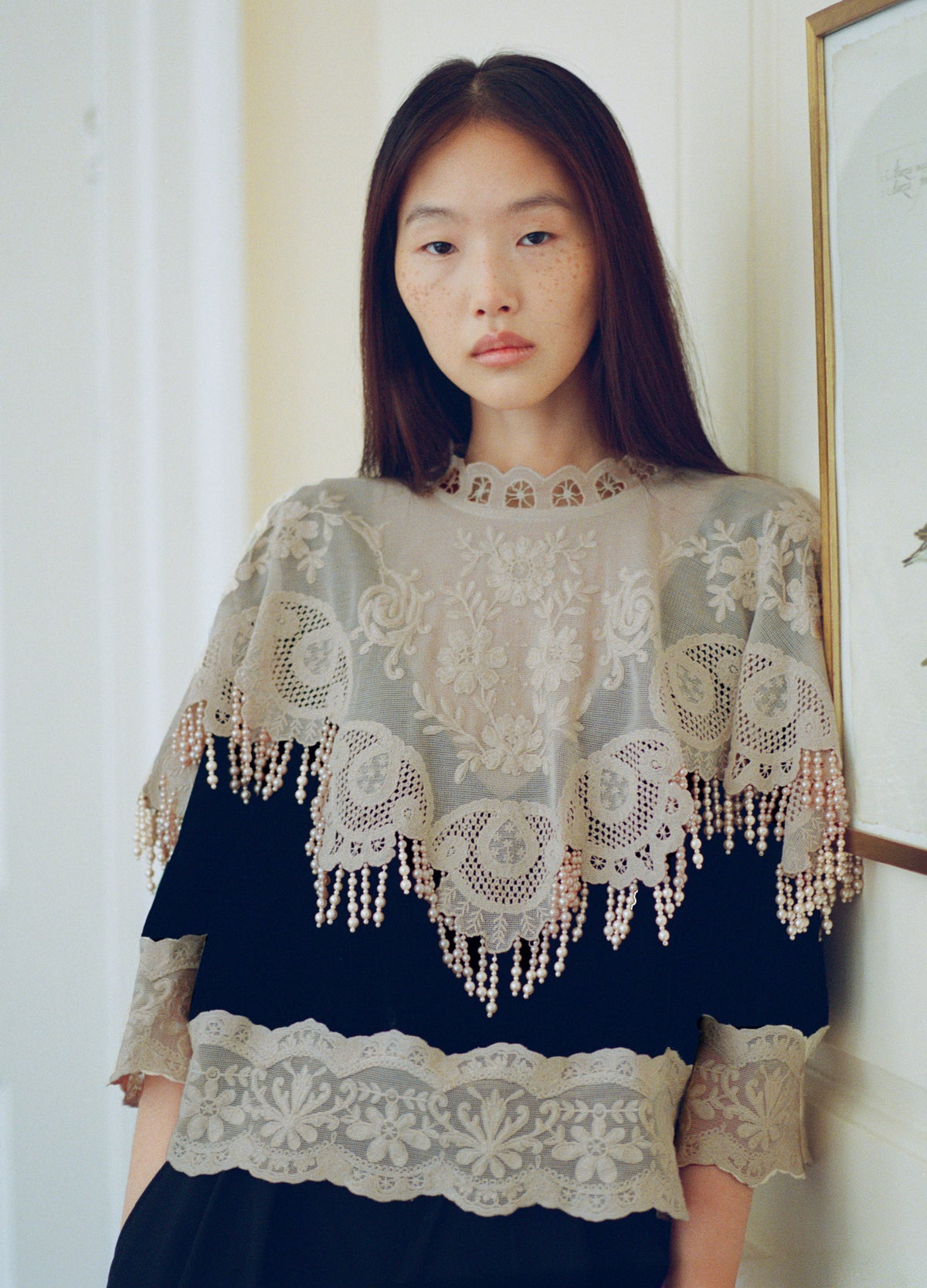 black-lisetta top-editorial view